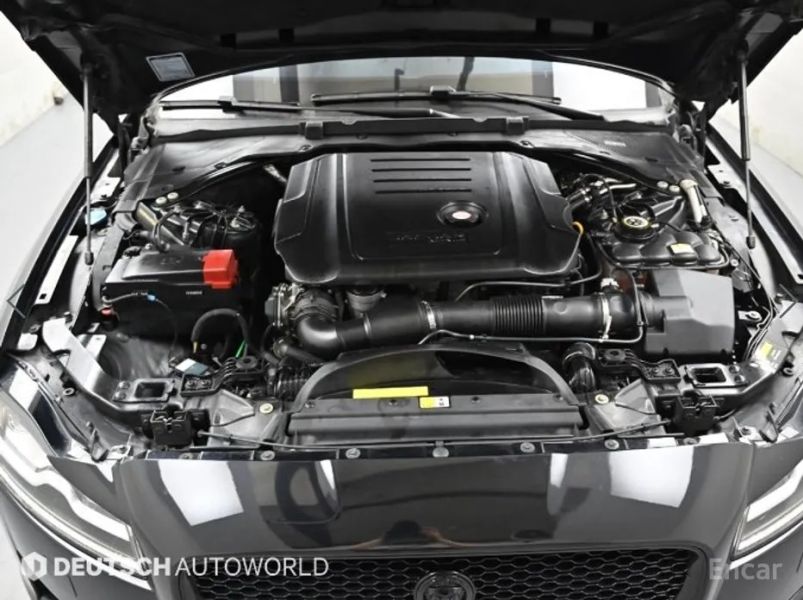 Jaguar xf