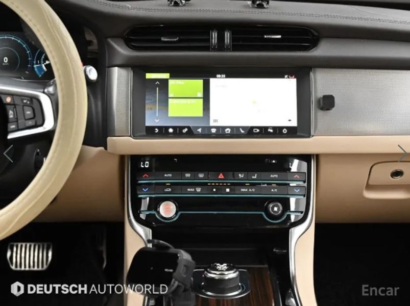 Jaguar xf