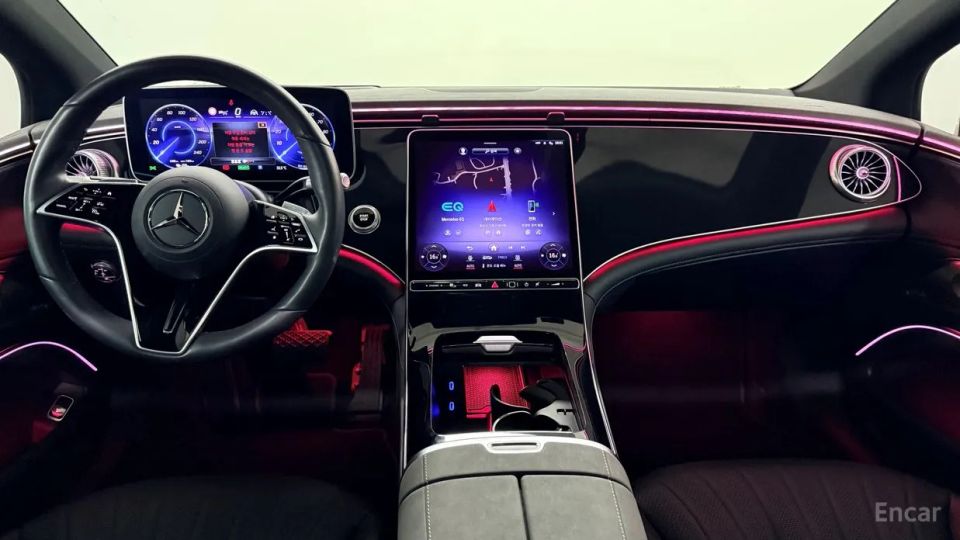 Mercedes-Benz EQS