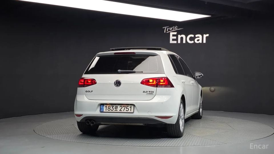 Volkswagen Golf