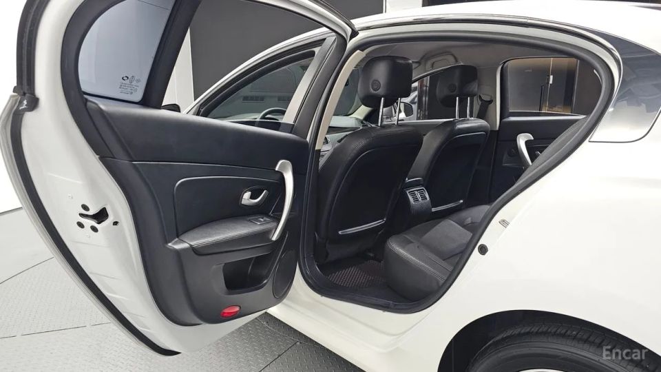 Renault-KoreaSamsung SM5