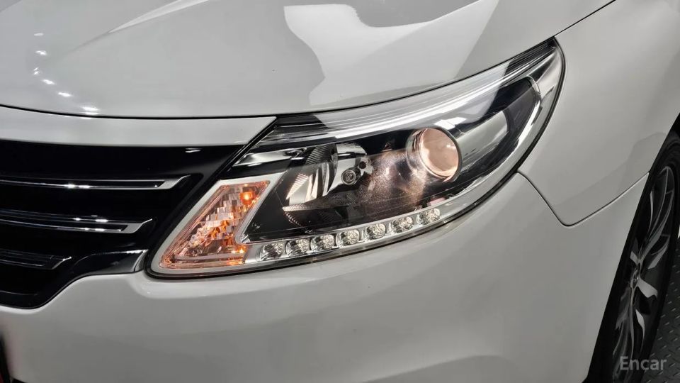 Renault-KoreaSamsung SM5