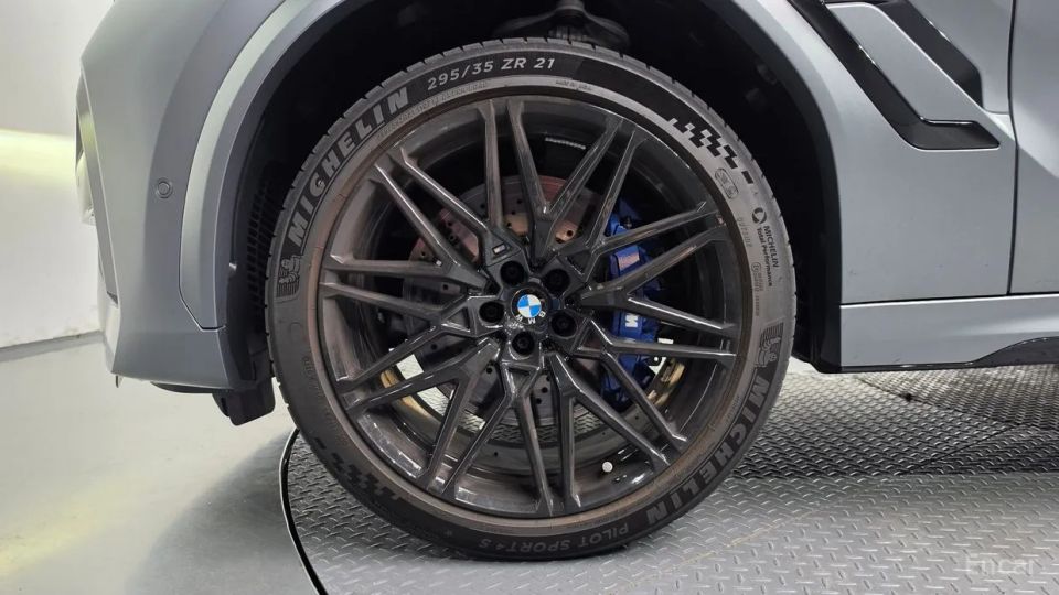 BMW X6M