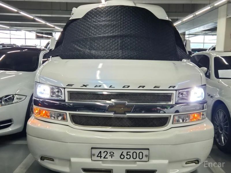 Chevrolet Express Van