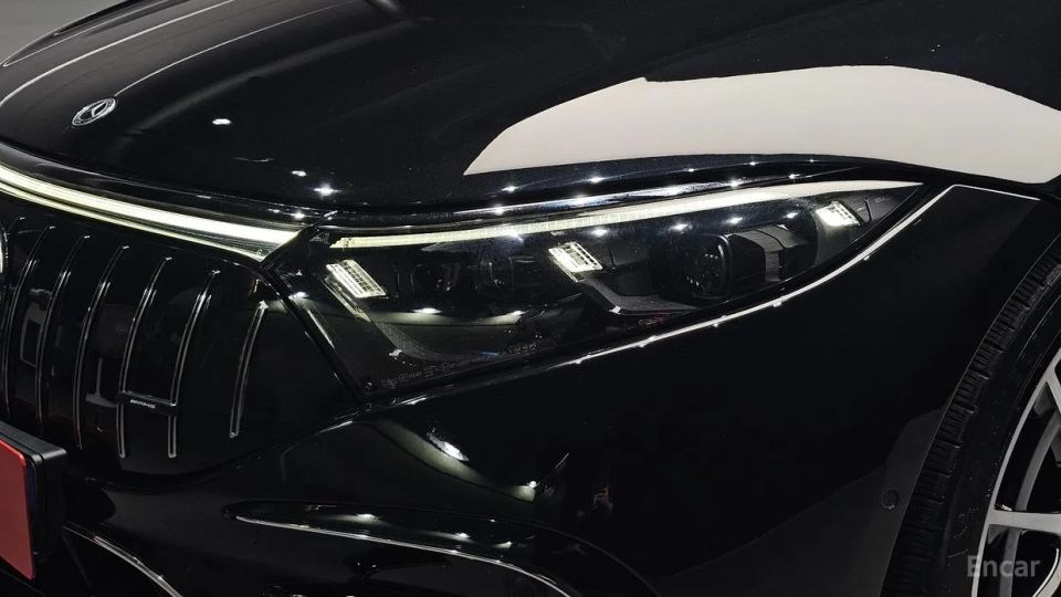 Mercedes-Benz EQS