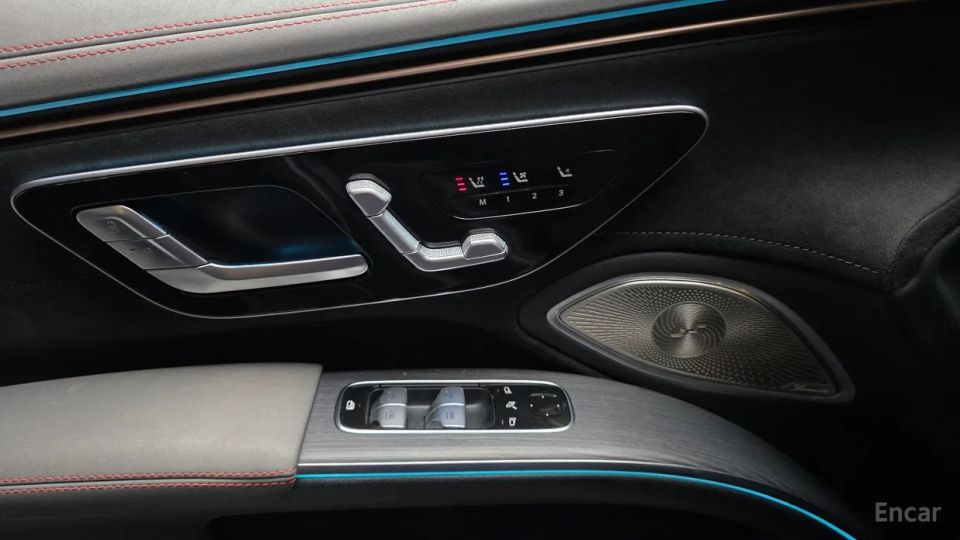 Mercedes-Benz EQS