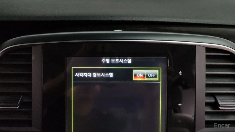 Renault-KoreaSamsung SM6