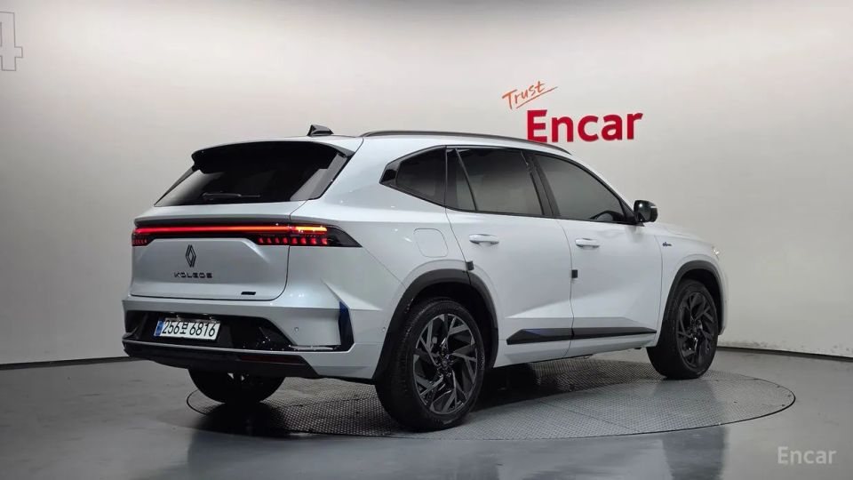 Renault-KoreaSamsung Grand Koleos
