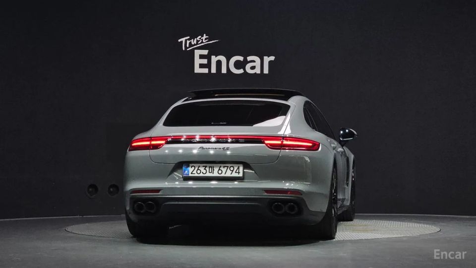 Porsche Panamera
