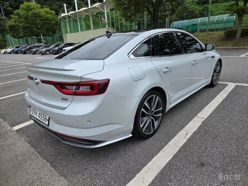 Renault-KoreaSamsung SM6