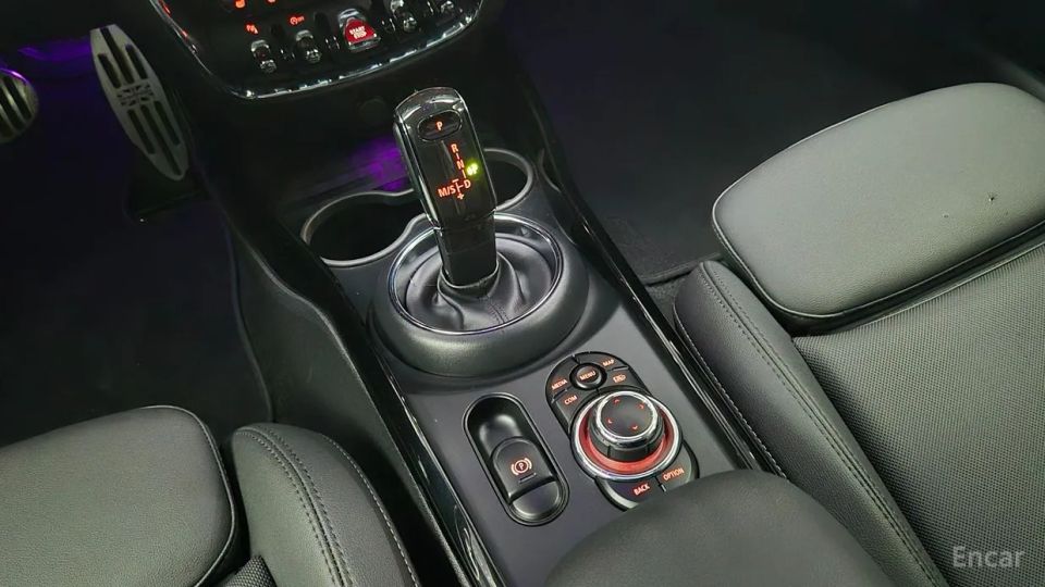 Mini clubman