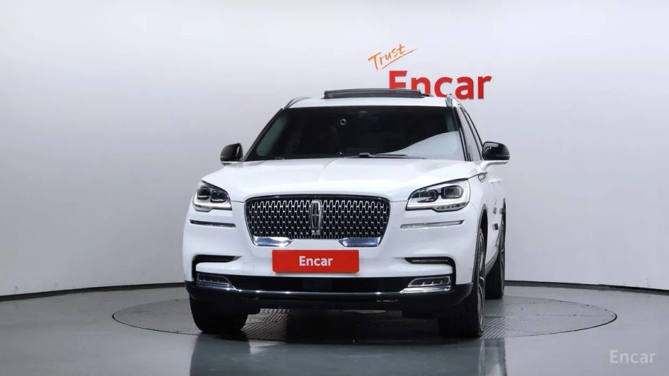 Lincoln Aviator