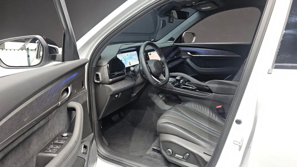 Renault-KoreaSamsung Grand Koleos