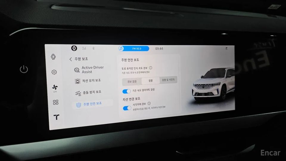 Renault-KoreaSamsung Grand Koleos