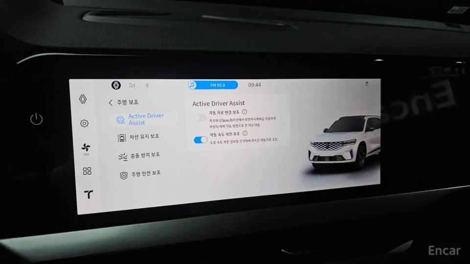 Renault-KoreaSamsung Grand Koleos