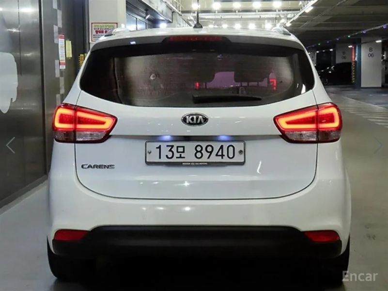 Kia Carens