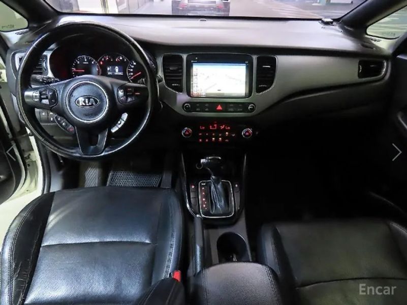 Kia Carens