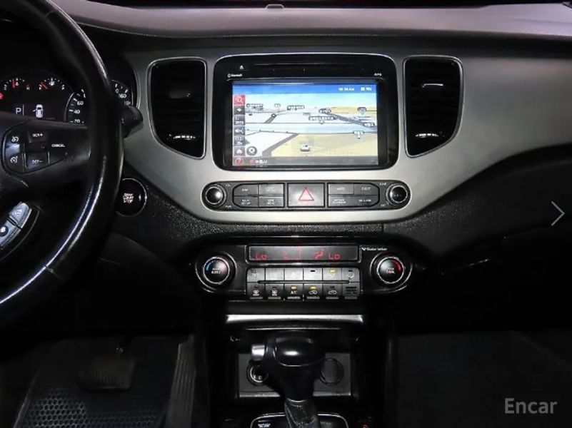 Kia Carens