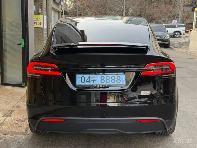 Tesla model-x
