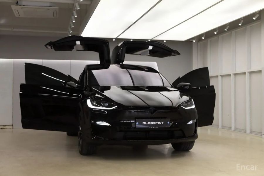 Tesla model-x