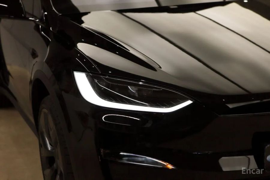 Tesla model-x