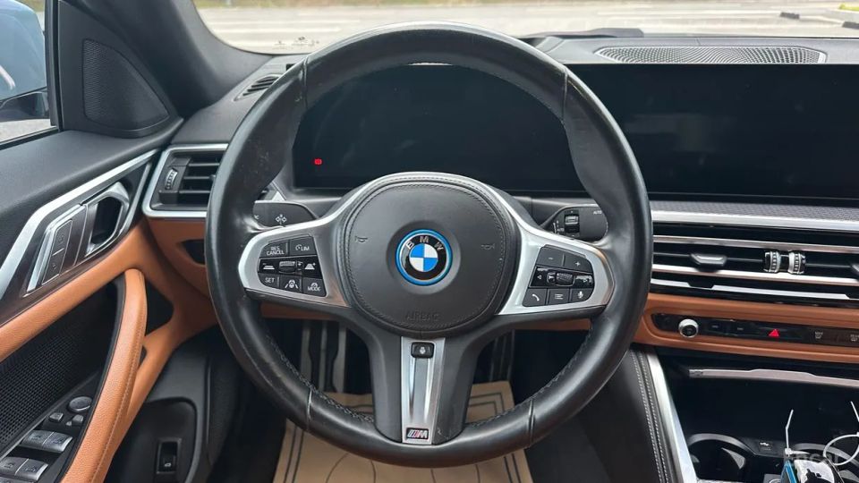 Bmw I4
