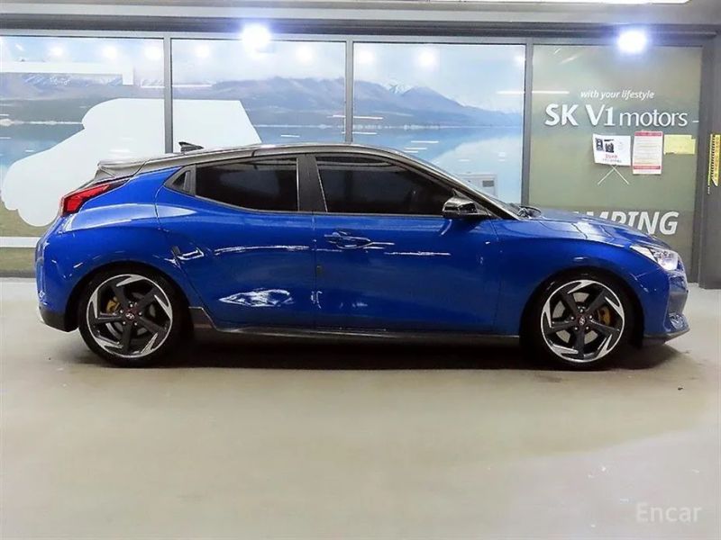 Hyundai Veloster