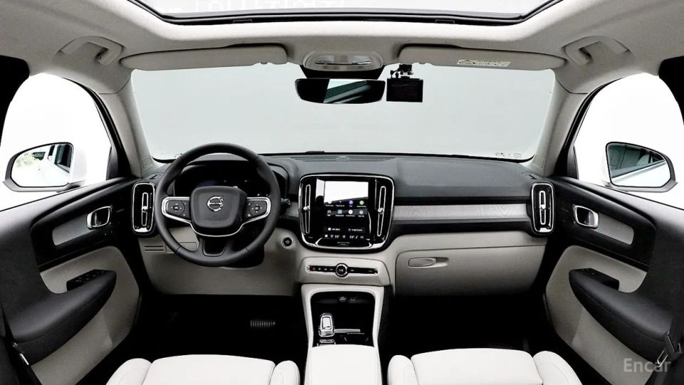 Volvo XC40