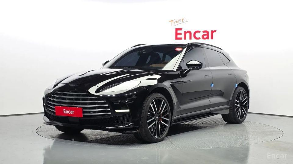 Astonmartin DBX