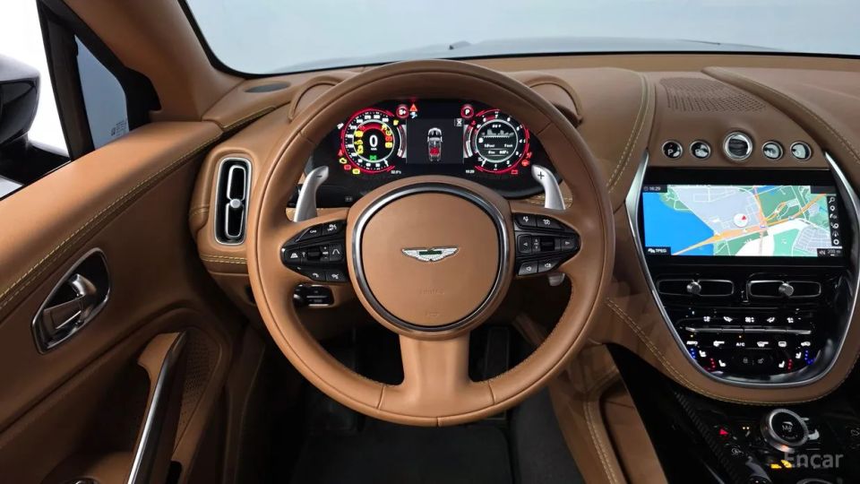 Astonmartin DBX