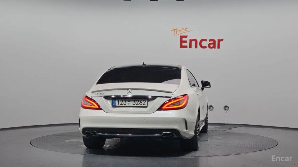 Mercedes-Benz CLS-Class