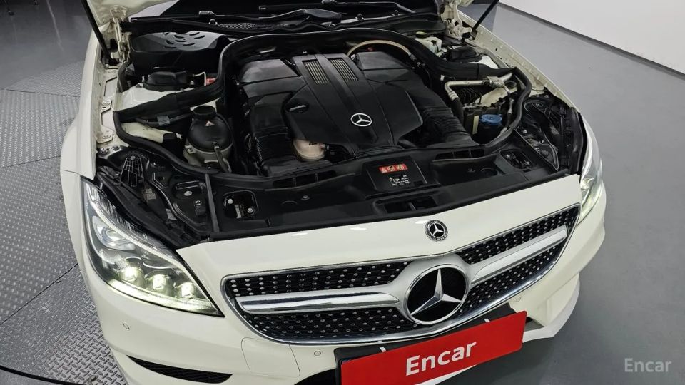 Mercedes-Benz CLS-Class