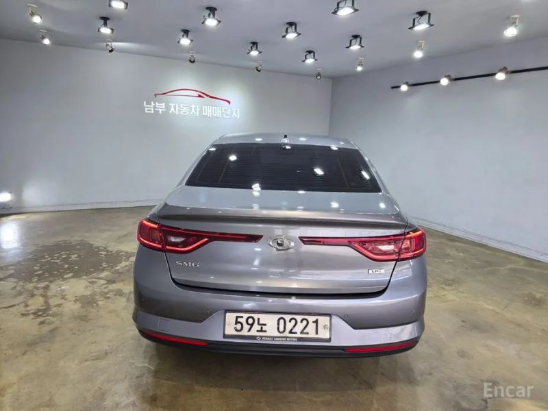 Renault-KoreaSamsung SM6