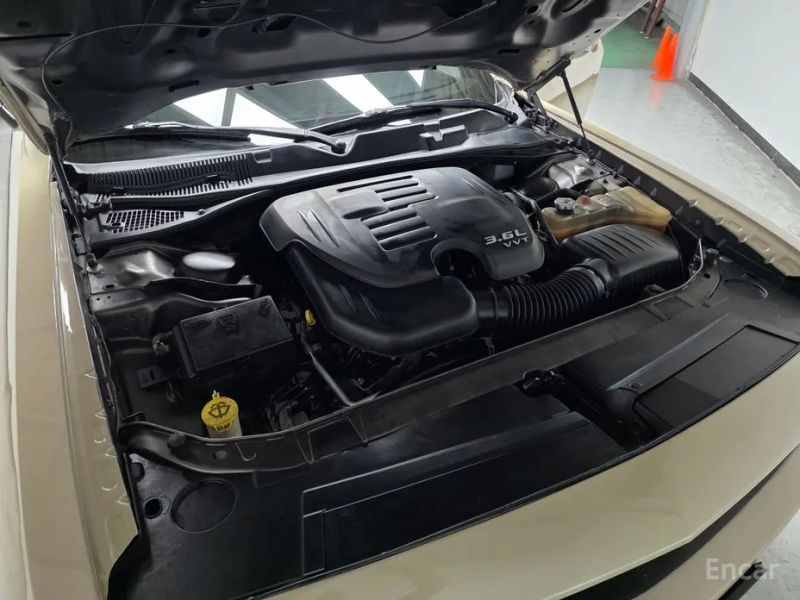 Dodge challenger