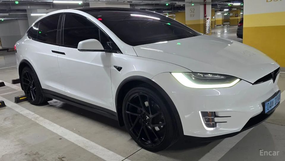 Tesla model-x