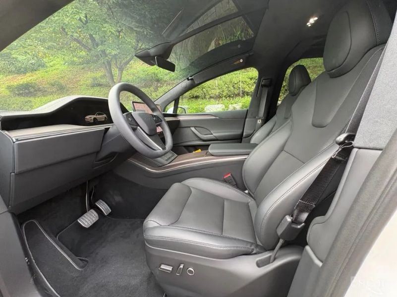 Tesla model-x