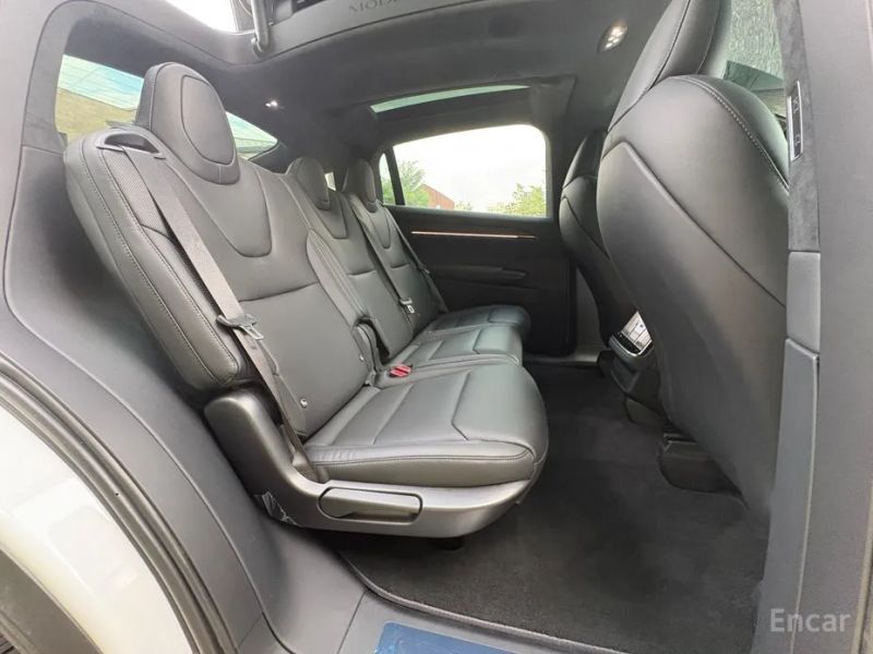 Tesla model-x