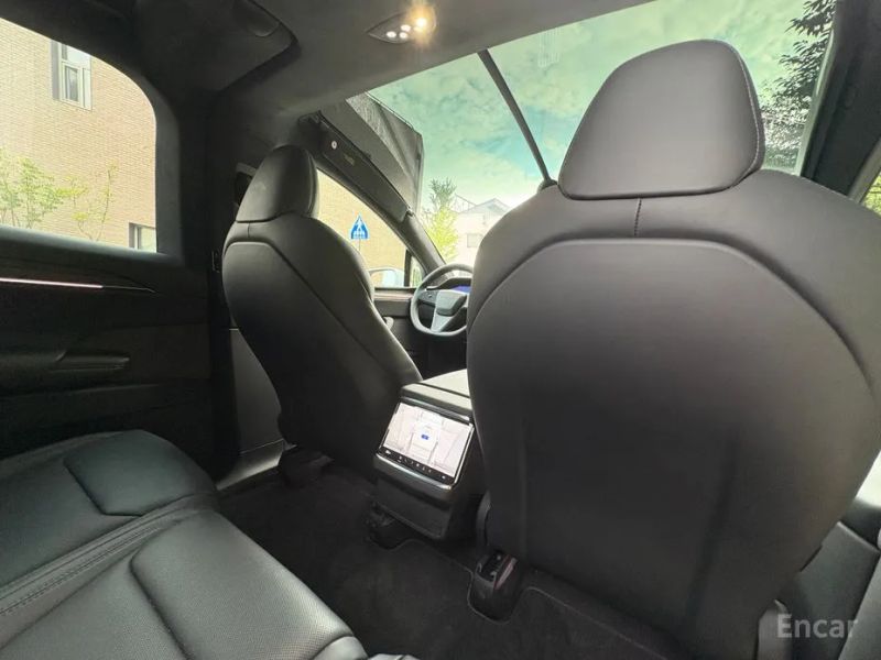 Tesla model-x