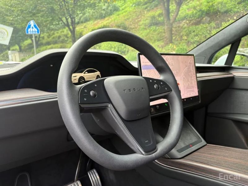Tesla model-x