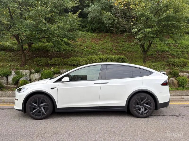 Tesla model-x