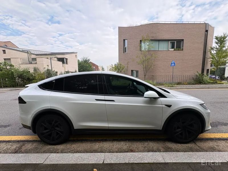 Tesla model-x