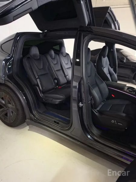 Tesla model-x
