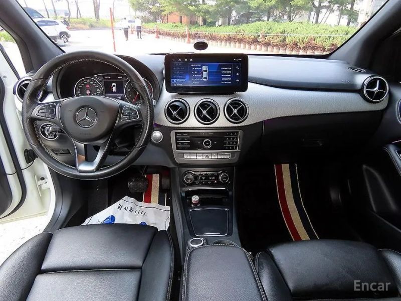 Mercedes-Benz B-Class