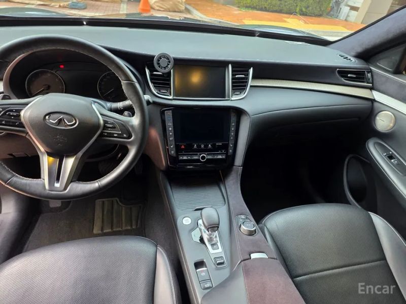 Infiniti QX50