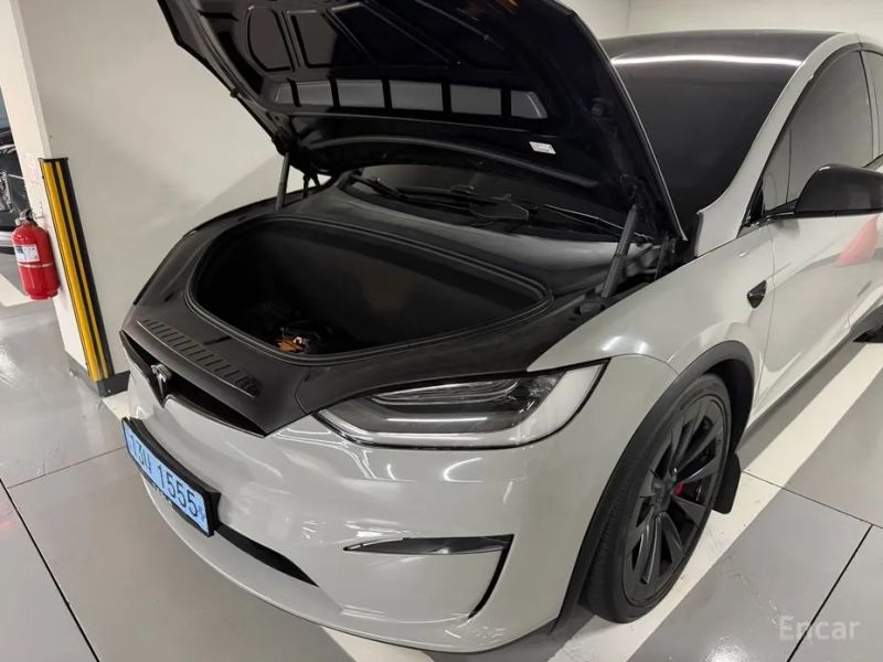 Tesla model-x