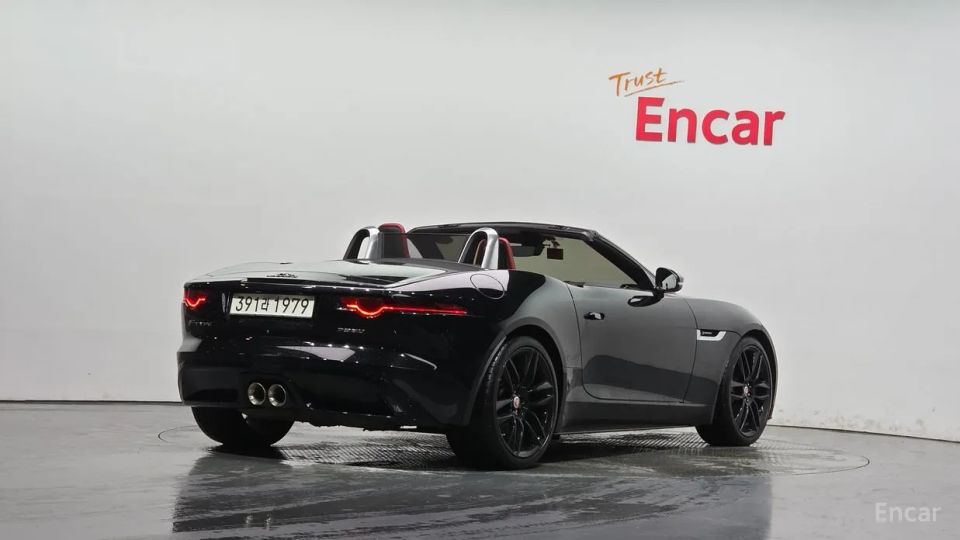 Jaguar F-TYPE