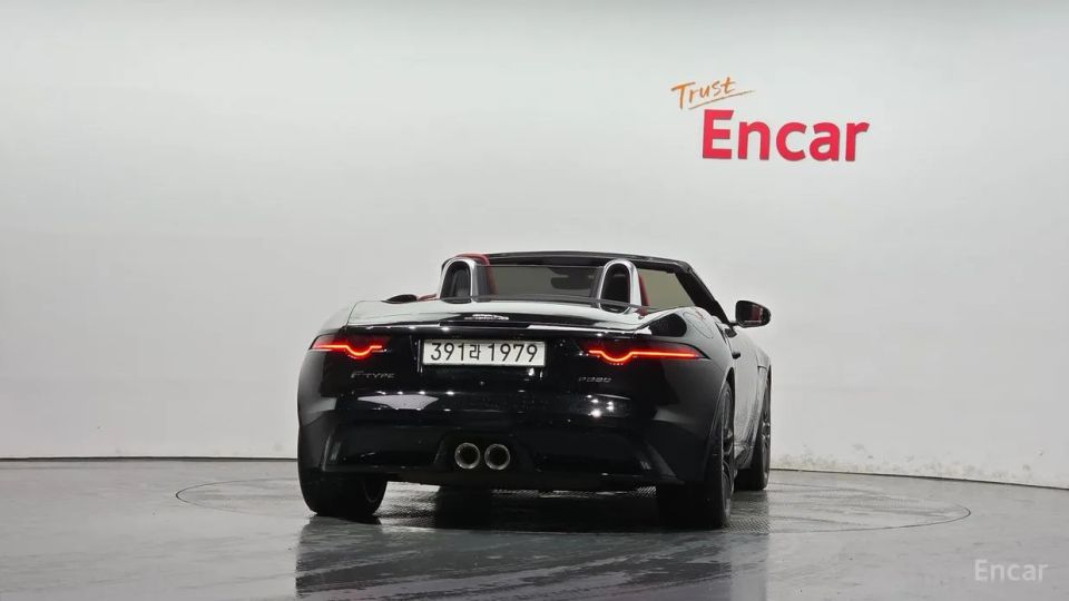 Jaguar F-TYPE