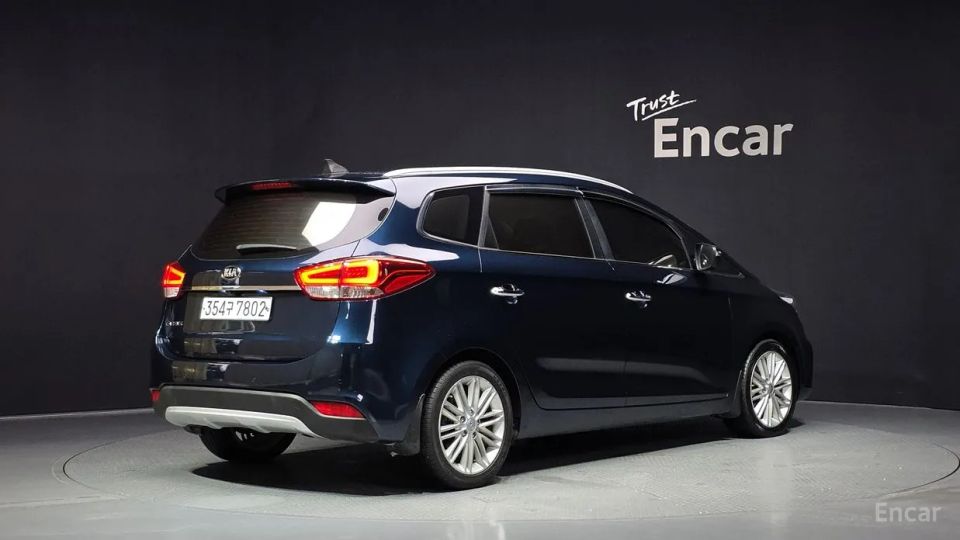 Kia Carens