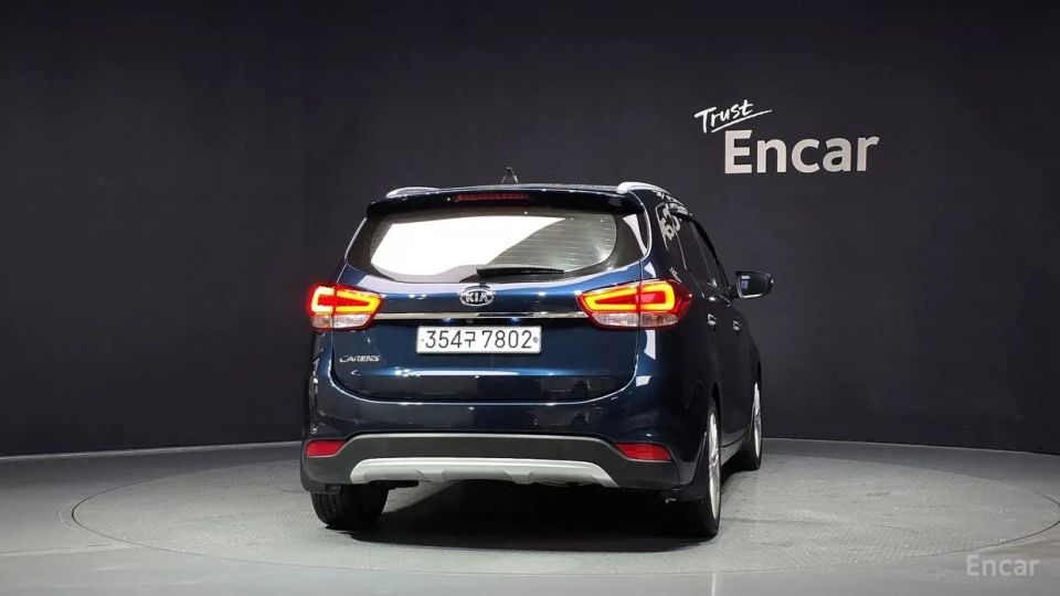 Kia Carens
