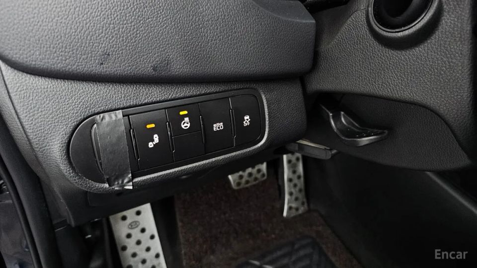 Kia Carens